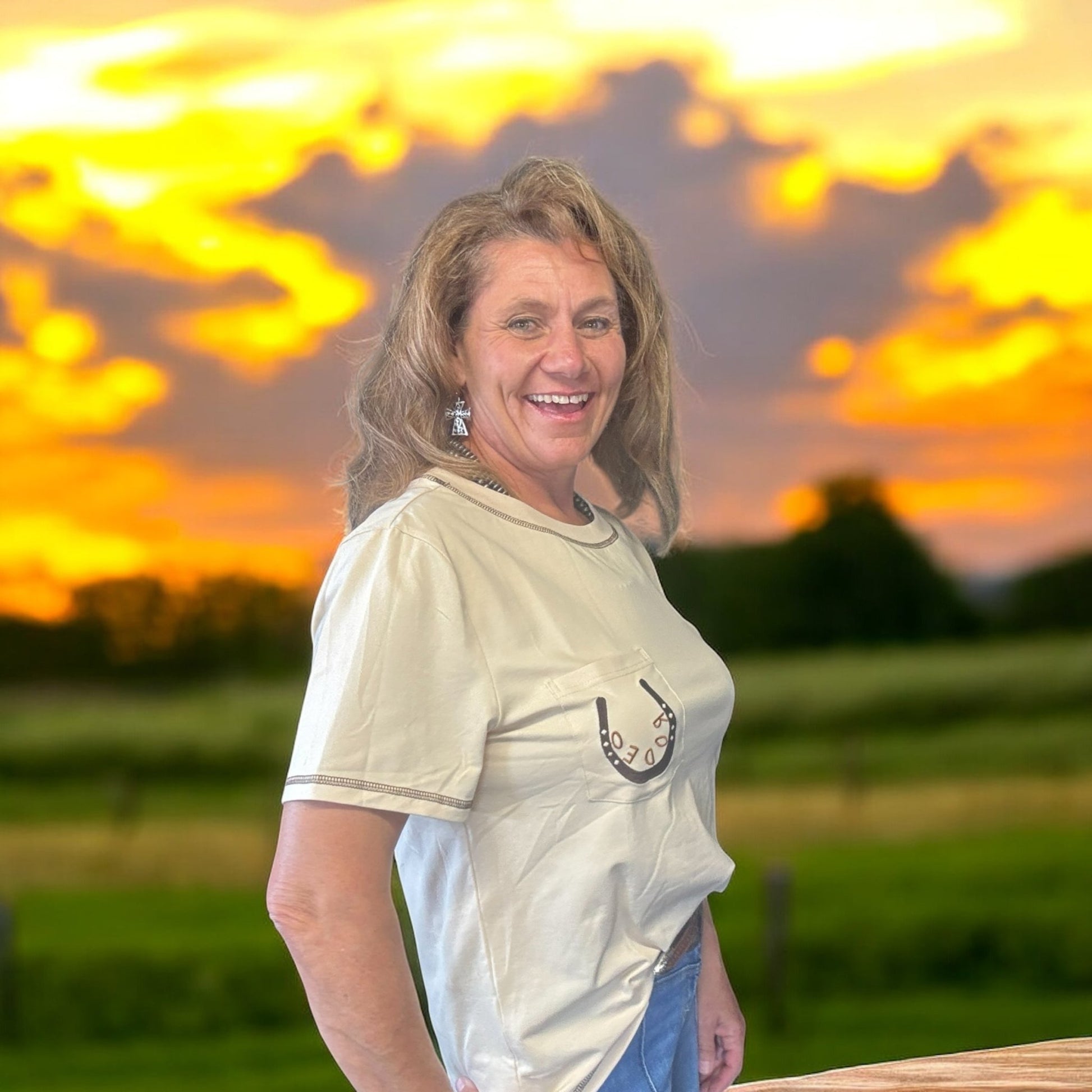 Horsin' Around Tee - Dirt Roads and Dreams Western Boutique