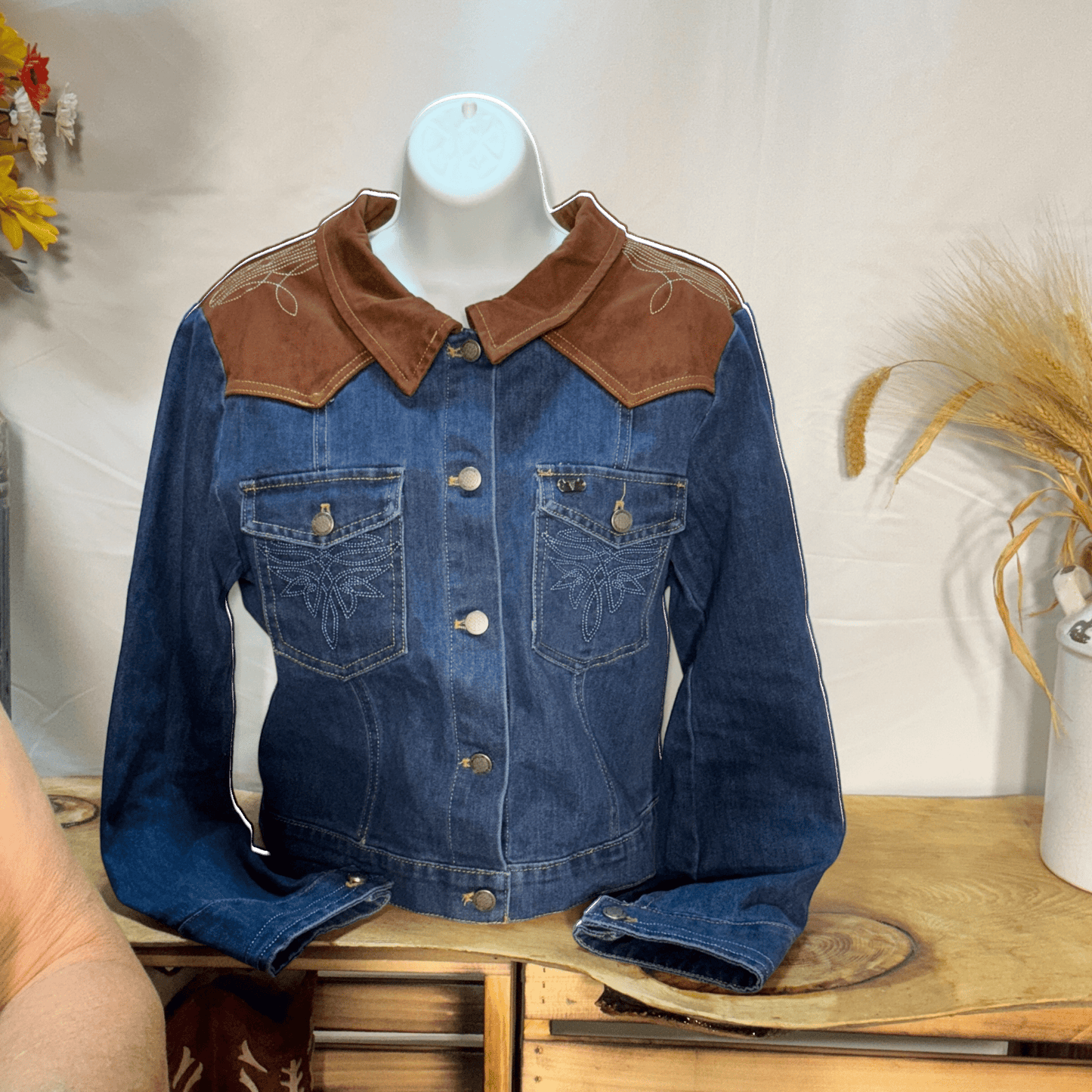 Saddle Stitch Denim Jacket - Dirt Roads and Dreams Western Boutique